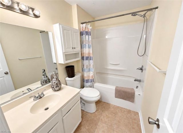 355 Lees Mill DR, Newport News, VA 23608