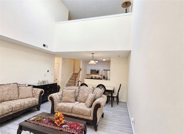355 Lees Mill DR, Newport News, VA 23608