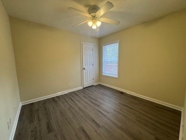 1212 Verkler Dr, Clarksville, TN 37042