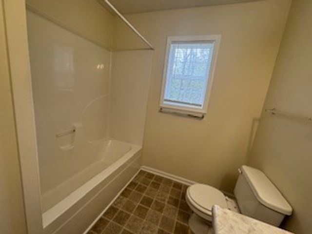 1212 Verkler Dr, Clarksville, TN 37042