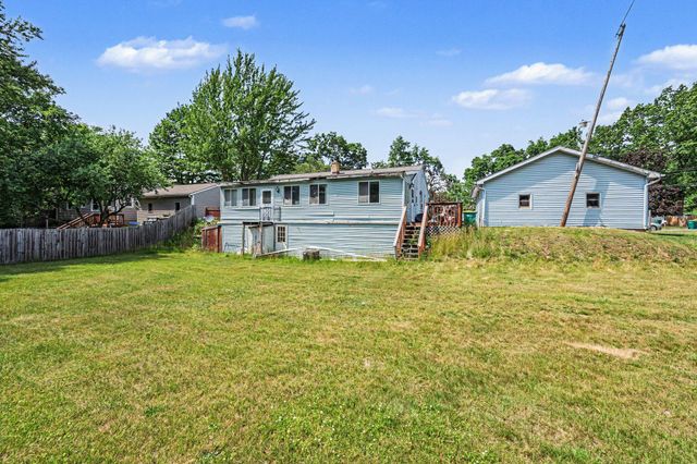 2519 Rolling Hill Avenue, Portage City, MI 49024
