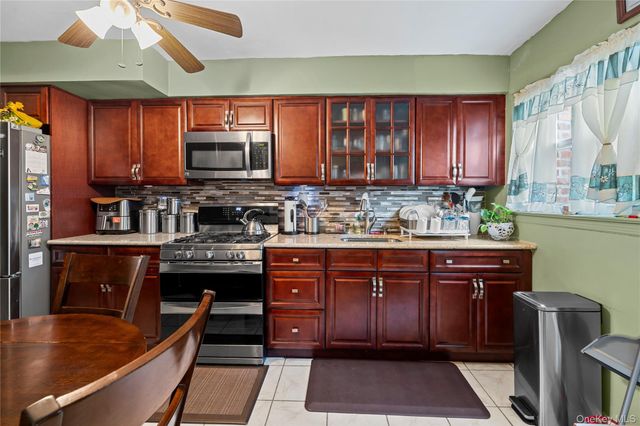 846 E 223rd Street, Bronx, NY 10466