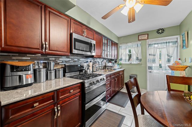 846 E 223rd Street, Bronx, NY 10466