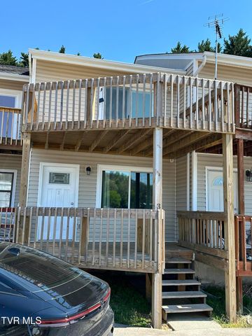 516 Lakeside Dock Drive 3, Kingsport, TN 37663