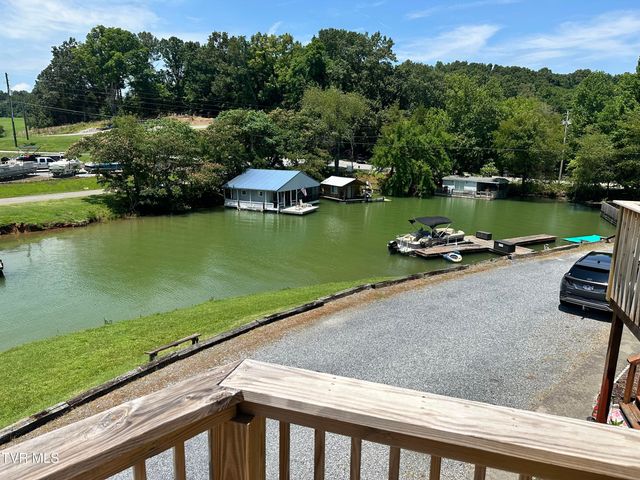 516 Lakeside Dock Drive 3, Kingsport, TN 37663