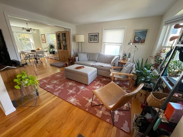 9 Cornelius Way 9, Cambridge, MA 02141