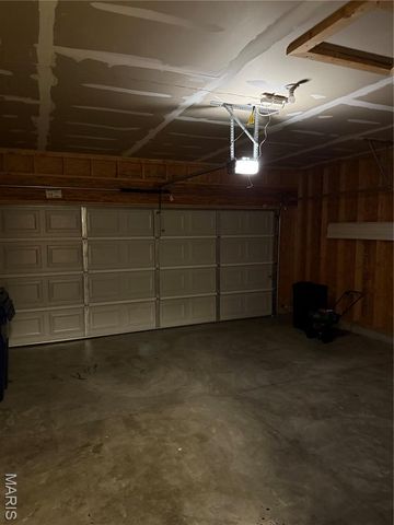 532 Leather Reins Drive, Wentzville, MO 63385