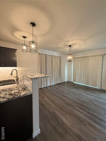 532 Leather Reins Drive, Wentzville, MO 63385