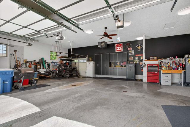 920 Rustic View Court, Eldridge, IA 52748