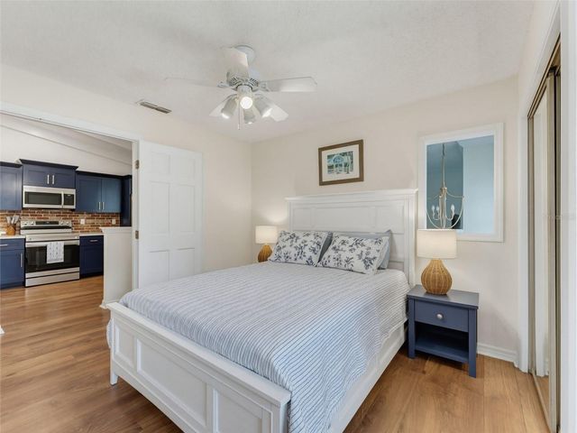 1491 MAHOGANY LANE 1491, Palm Harbor, FL 34683