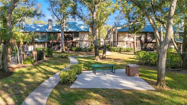 1491 MAHOGANY LANE 1491, Palm Harbor, FL 34683