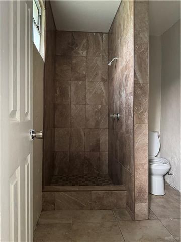 418 Nora Lane, Palmhurst, TX 78573