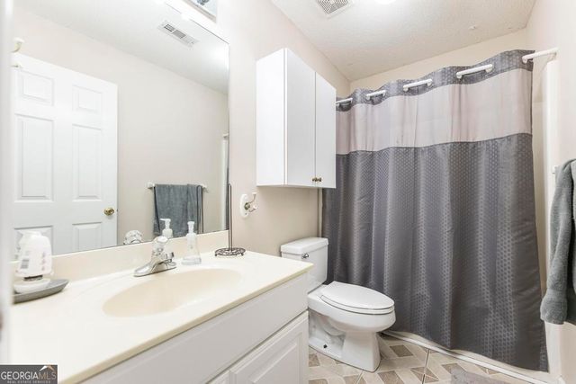 204 Westcliff Center Street, Warner Robins, GA 31093