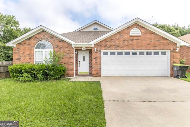 204 Westcliff Center Street, Warner Robins, GA 31093