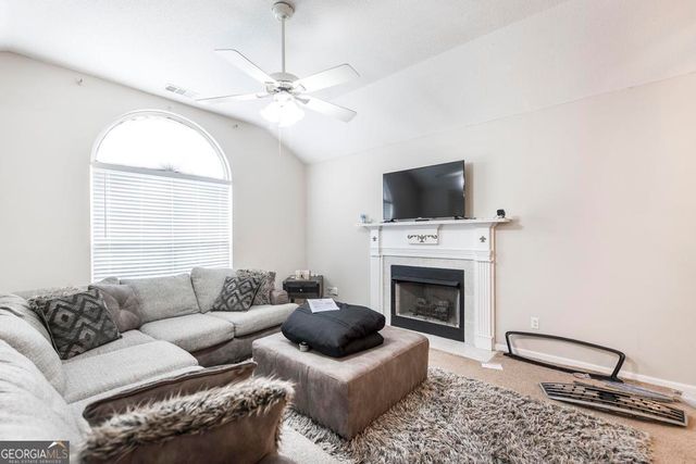 204 Westcliff Center Street, Warner Robins, GA 31093
