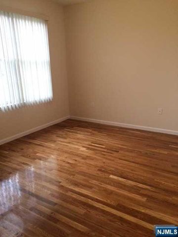 538 Hamilton Street 2, Harrison, NJ 07029