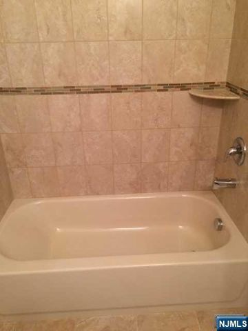 538 Hamilton Street 2, Harrison, NJ 07029