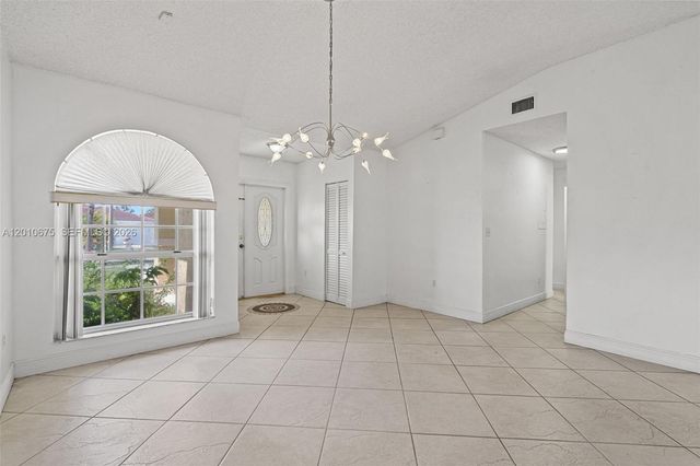 14300 SW 52nd St, Miami, FL 33175