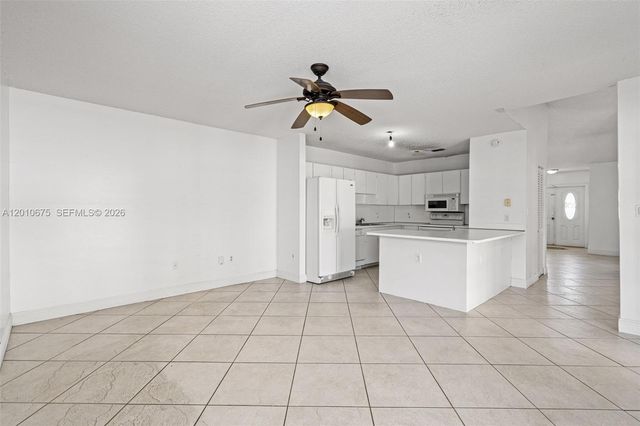 14300 SW 52nd St, Miami, FL 33175