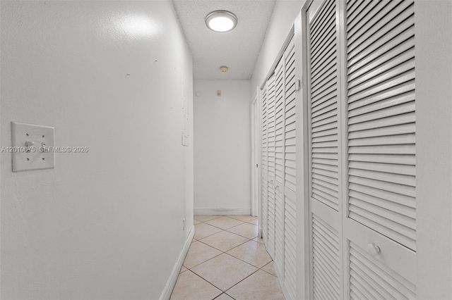 14300 SW 52nd St, Miami, FL 33175