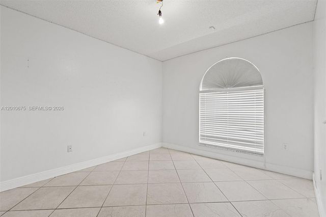 14300 SW 52nd St, Miami, FL 33175