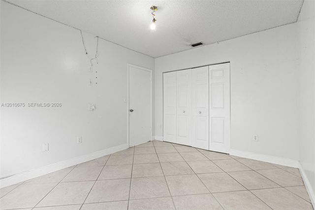 14300 SW 52nd St, Miami, FL 33175