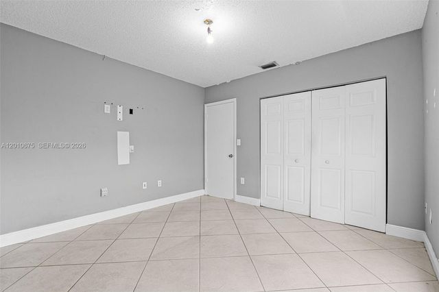 14300 SW 52nd St, Miami, FL 33175