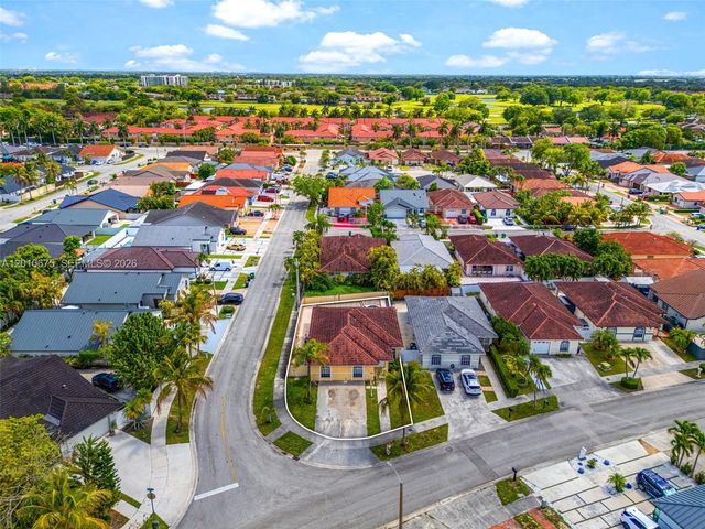 14300 SW 52nd St, Miami, FL 33175