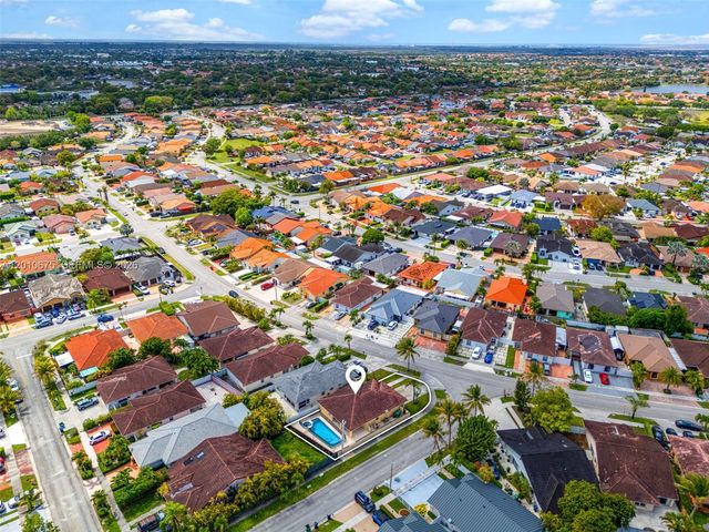 14300 SW 52nd St, Miami, FL 33175