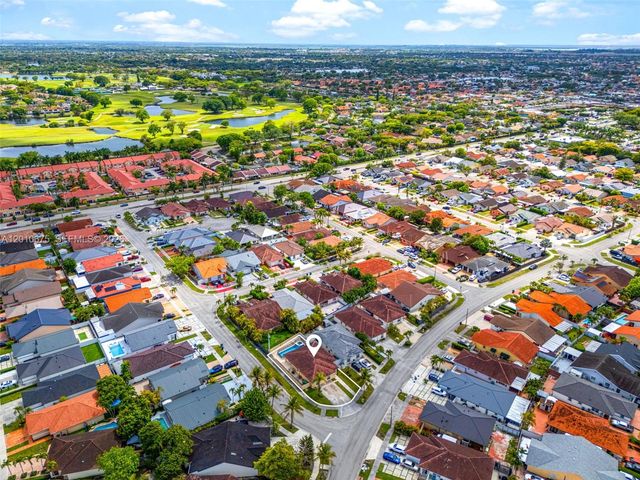 14300 SW 52nd St, Miami, FL 33175