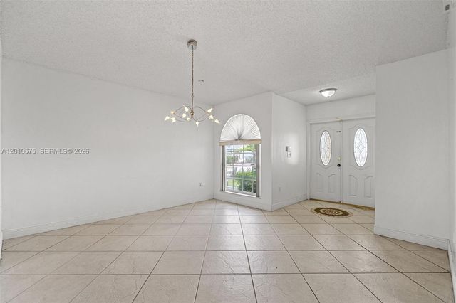 14300 SW 52nd St, Miami, FL 33175