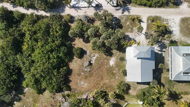 9484 ALBORADO RD, Placida, FL 33946