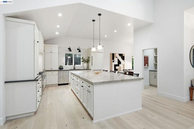 1044 Geronimo Ct, Fremont, CA 94539