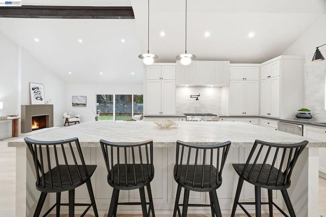 1044 Geronimo Ct, Fremont, CA 94539