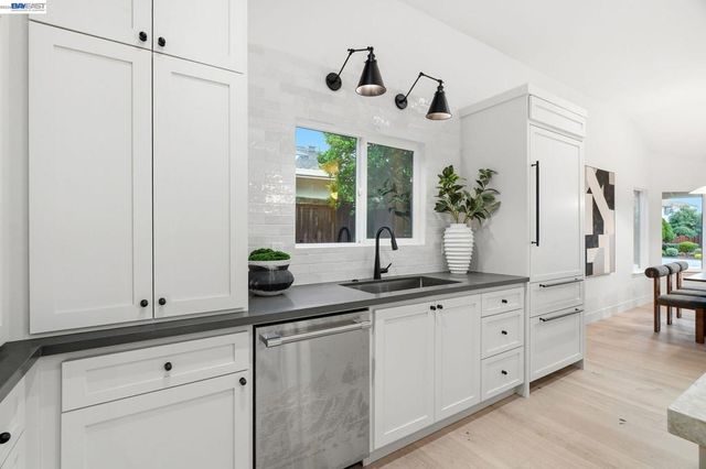 1044 Geronimo Ct, Fremont, CA 94539