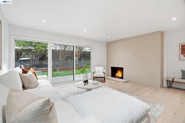 1044 Geronimo Ct, Fremont, CA 94539