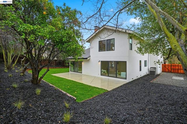 1044 Geronimo Ct, Fremont, CA 94539