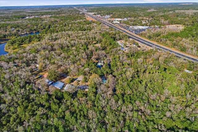 8896 W WHITE DOGWOOD DRIVE, Homosassa, FL 34448