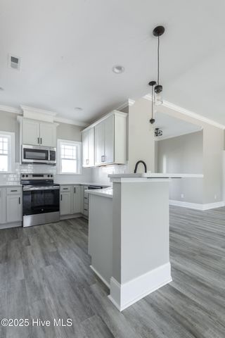 601 Megan Drive, Greenville, NC 27834