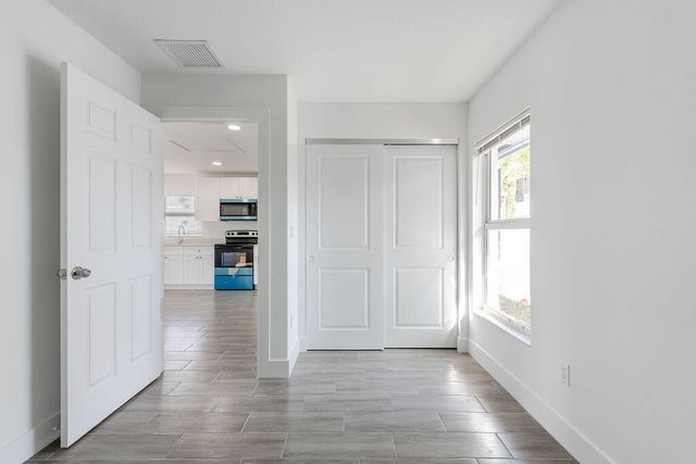 3246 SE Jefferson Street, Stuart, FL 34997