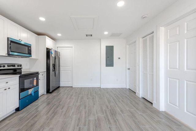 3246 SE Jefferson Street, Stuart, FL 34997