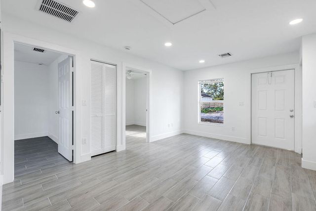 3246 SE Jefferson Street, Stuart, FL 34997