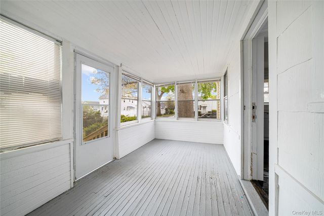 21 Voshage Street, North Baldwin, NY 11510