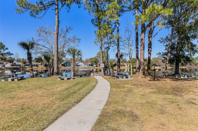 112 SAND PINE CIRCLE, Sanford, FL 32773