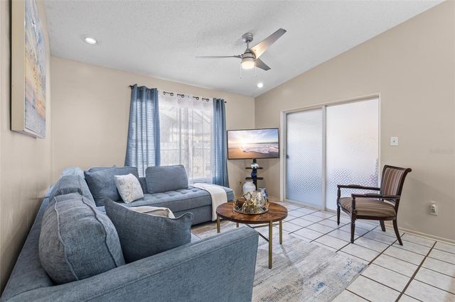 112 SAND PINE CIRCLE, Sanford, FL 32773