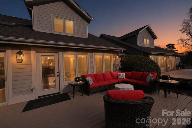 3757 Rock Bridge Drive NE, Conover, NC 28613
