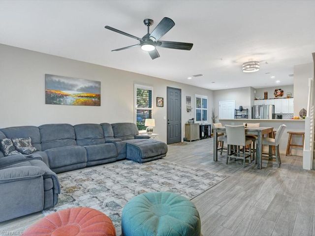 16083 Caldera LN # 53, Naples, FL 34110