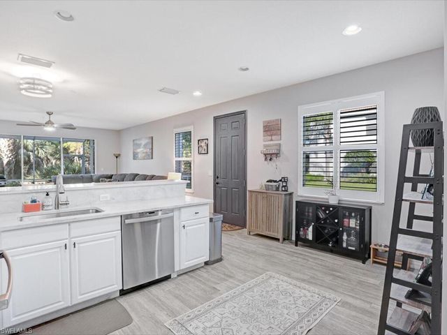 16083 Caldera LN # 53, Naples, FL 34110