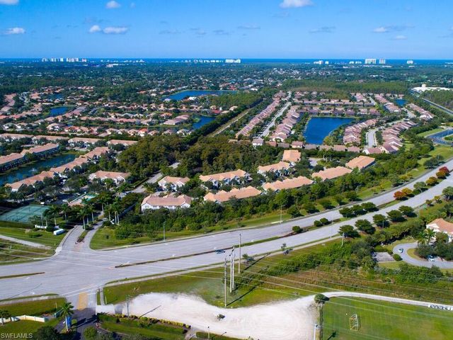 16083 Caldera LN # 53, Naples, FL 34110