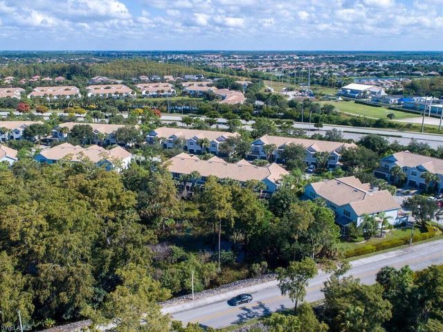 16083 Caldera LN # 53, Naples, FL 34110